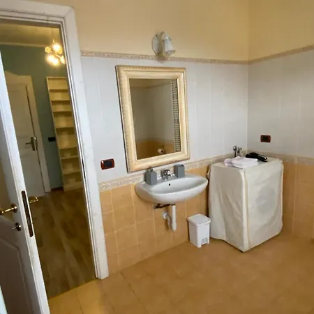 B&B Villa Botto Cossato Buitenkant foto