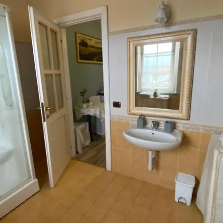 B&B Villa Botto Cossato Buitenkant foto