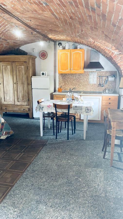 Botto Bed & Breakfast *
